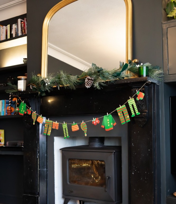 Elf Washing Line 2.5 Metre DIY Christmas Bunting