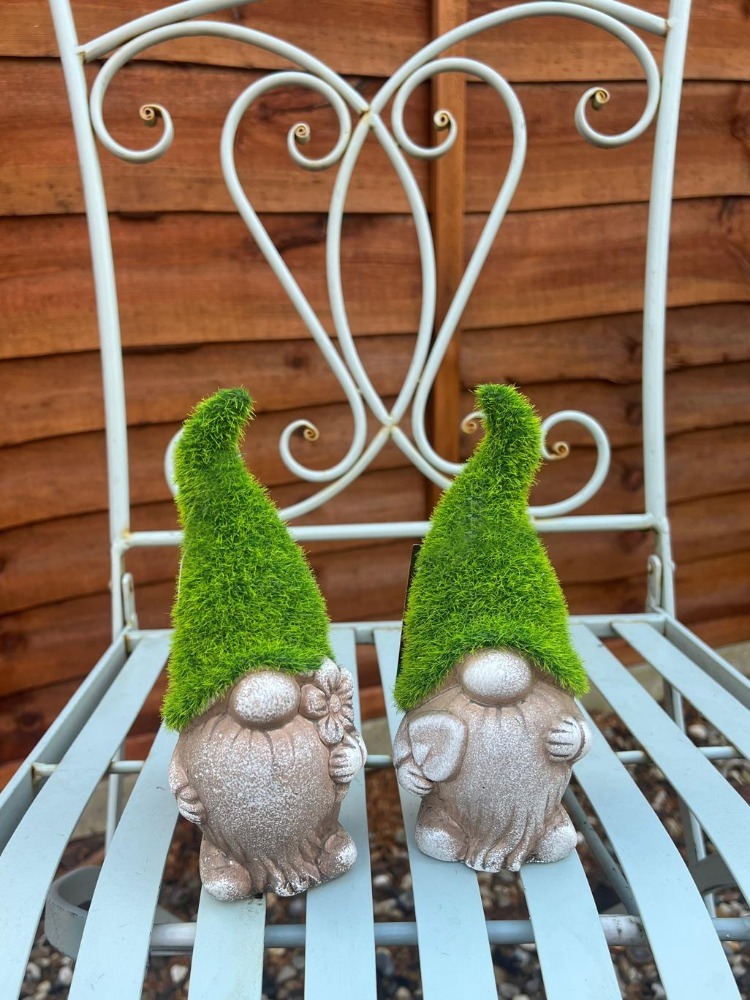 Style 2 Flower - 18cm Flock Grass Garden Gonk Gnome Ceramic Outdoor Ornament Statue Decoration