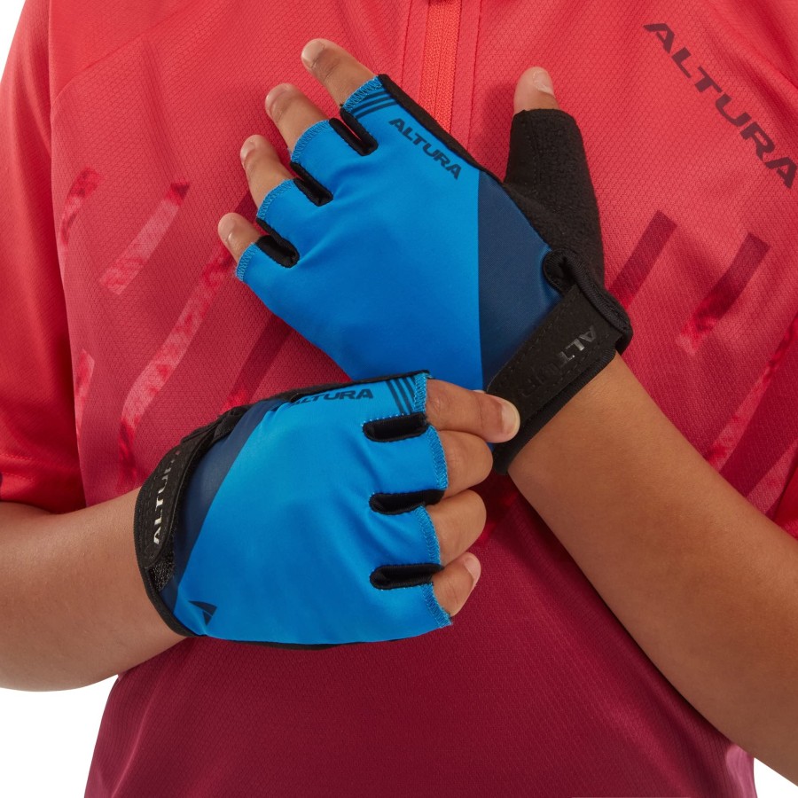 Click to view product details and reviews for Altura Kids Airstream Cycling Mitts 2022 Blue 10 12 Years Al19kairm2 Bu L.
