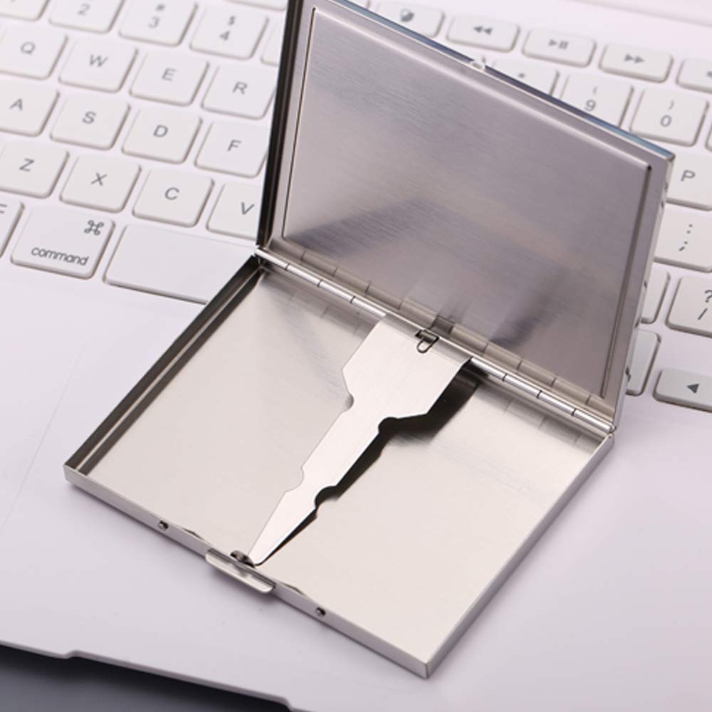 Slim Silver Stainless Steel Magnetic Cigarette Case for 20 Smokes