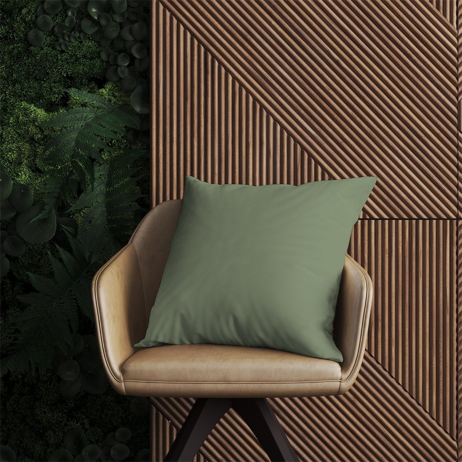 60cm x 60cm