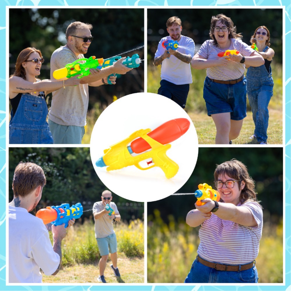 Small Water Gun Summer Pistol - 26X14CM / 10X5.5 Inch