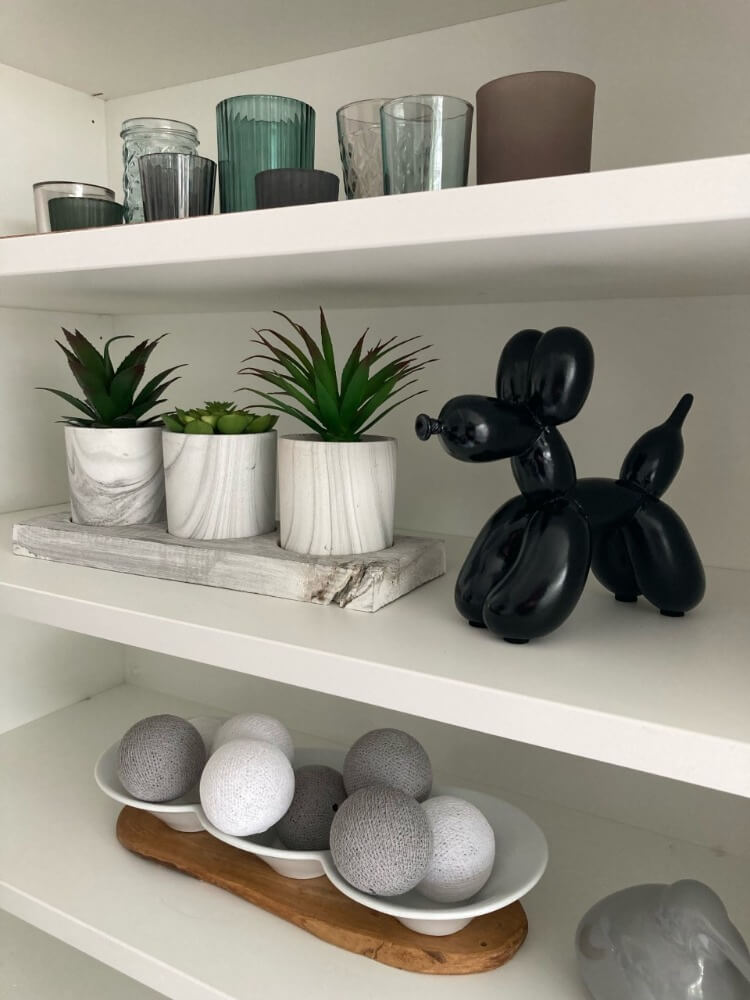 Yappiedogs™ Gloss Black Balloon Dog Ornament (7x7 inch)