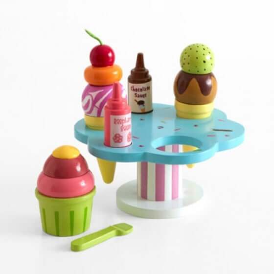 Le Toy Van Carlo's Gelato - Wooden Food Playset