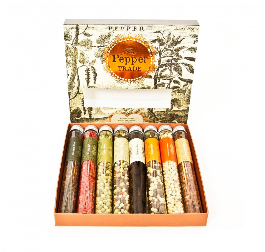 Pepper Trade | Collection of 8 Peppercorns | World Selection