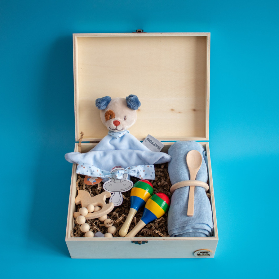 Click to view product details and reviews for Prince And Princess 3 Personalised Wooden Keepsake Memory Box Pink Or Blue With Natto Mini Teddy By Babba Box.